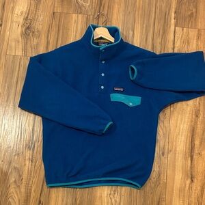 Vintage Patagonia Teal and Blue Snap-T Fleece